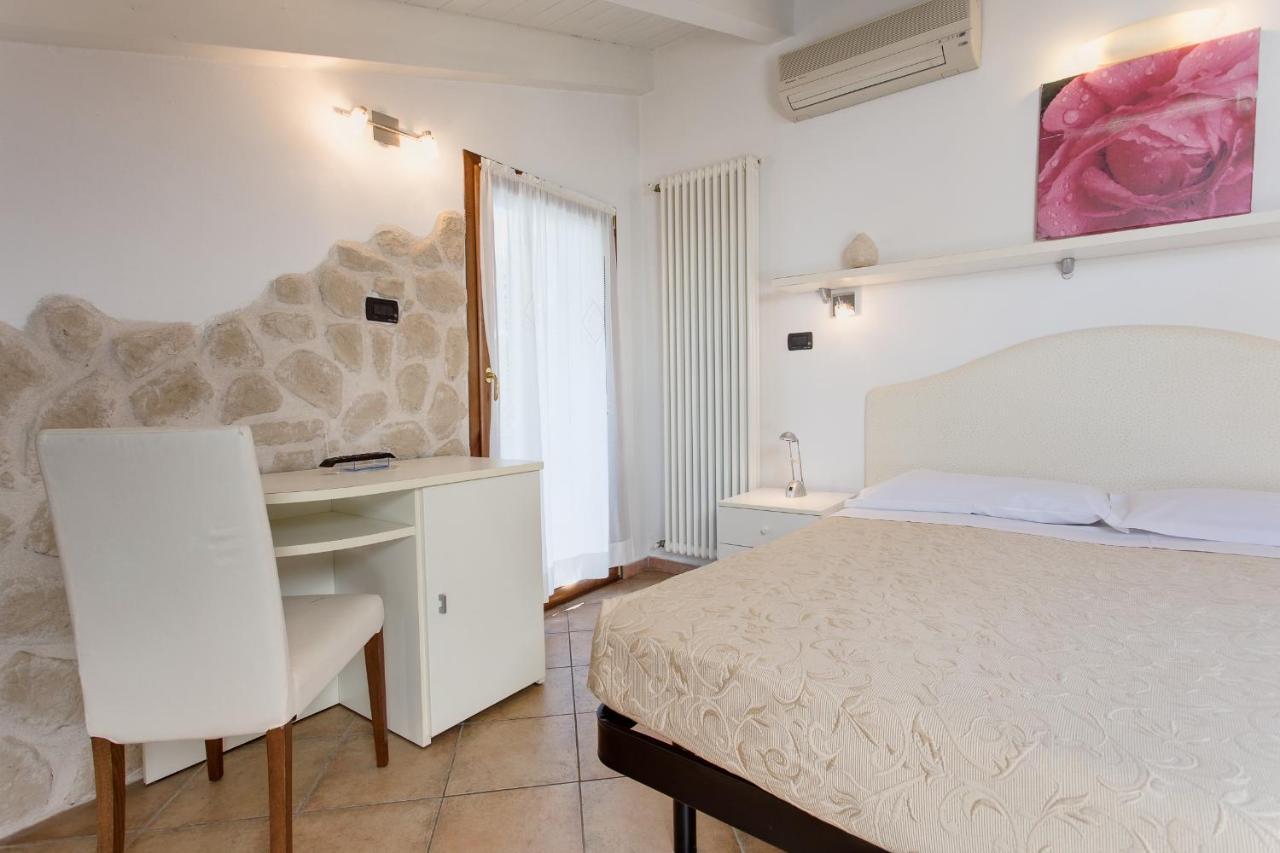 Hotel Flora Milano Marittima Zewnętrze zdjęcie